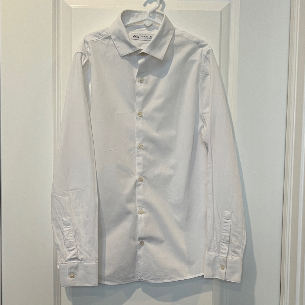 Zara Boys Textured White Button Down Shirt